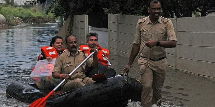 ಬೆಂಗಳೂರು: ಮತ್ತೆ ಮಳೆ ಮುನ್ಸೂಚನೆ, ನಿವಾಸಿಗಳಿಗೆ ಆತಂಕ; ಟೆಕ್, ಇ-ಕಾಮರ್ಸ್ ಕಂಪನಿಗಳ ಮೇಲೆ ಹೆಚ್ಚಿನ ಪರಿಣಾಮ