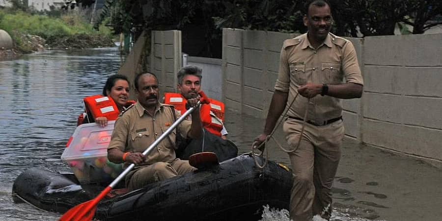 ಬೆಂಗಳೂರು: ಮತ್ತೆ ಮಳೆ ಮುನ್ಸೂಚನೆ, ನಿವಾಸಿಗಳಿಗೆ ಆತಂಕ; ಟೆಕ್, ಇ-ಕಾಮರ್ಸ್ ಕಂಪನಿಗಳ ಮೇಲೆ ಹೆಚ್ಚಿನ ಪರಿಣಾಮ