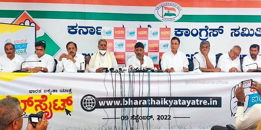 ಬೆಂಗಳೂರಿನ ಇತಿಹಾಸದಲ್ಲಿ ದೋಣಿಯಲ್ಲಿ ಸಾಗುವ ಸ್ಥಿತಿ ನಿರ್ಮಾಣವಾಗಿರಲಿಲ್ಲ: ಸಿದ್ದರಾಮಯ್ಯ
