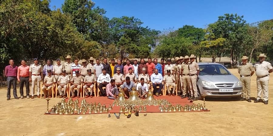 ದೇವಸ್ಥಾನಗಳಲ್ಲಿ ಗಂಟೆ ಕಳ್ಳತನ ಪ್ರಕರಣ: ಕೊಡಗು ಪೊಲೀಸರಿಂದ ನಾಲ್ವರ ಬಂಧನ
