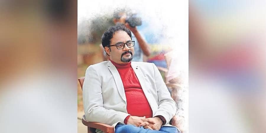 'ಫಸ್ಟ್ ಡೇ ಫಸ್ಟ್ ಶೋ' ಮೂಲಕ ಬೆಳ್ಳಿತೆರೆಗೆ ಮರಳಿದ ರೋಹಿತ್ ಶ್ರೀನಾಥ್