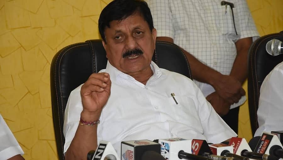 'ಸ್ವಚ್ಚ ರಾಜಕಾರಣದಲ್ಲಿ ಬದ್ಧತೆ ಹೊಂದಿರುವ ನಾನು, ಸ್ಯಾಂಟ್ರೊ ರವಿಯಂಥವರಿಂದ ಆಮಿಷಕ್ಕೊಳಗಾಗುವ ಪ್ರಸಂಗ ಬಂದರೆ ಸಾವು ಬಯಸುತ್ತೇನೆ'