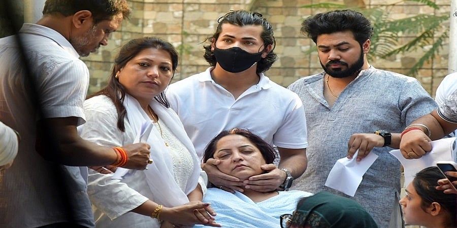 ನಟಿ ತುನಿಷಾ ತಾಯಿಯೇ ಆಕೆಯ ಕತ್ತು ಹಿಸುಕಲು ಯತ್ನಿಸಿದ್ದರು: ವಕೀಲ ಆರೋಪ