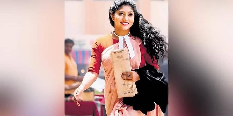 'ಲವ್ ಬರ್ಡ್ಸ್' ಚಿತ್ರದಲ್ಲಿ ನಟಿ ಸಂಯುಕ್ತಾ ಹೊರನಾಡ್ ಪಾತ್ರದ ಫಸ್ಟ್ ಲುಕ್ ಅನಾವರಣಗೊಳಿಸಿದ ಪಿಸಿ ಶೇಖರ್