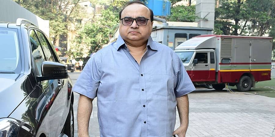 'ಗಾಂಧಿ- ಗೋಡ್ಸೆ' ನಿರ್ದೇಶಕ ರಾಜ್‌ಕುಮಾರ್ ಸಂತೋಷಿಗೆ ಜೀವ ಬೆದರಿಕೆ, ಪೊಲೀಸರಿಗೆ ದೂರು