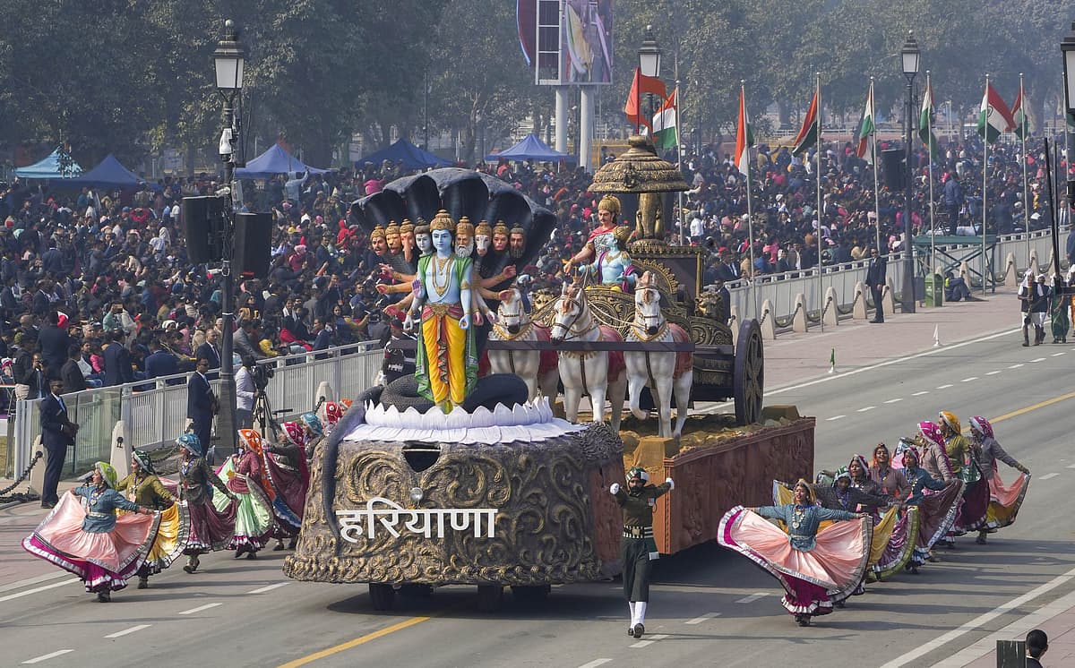ದೆಹಲಿಯ ಕರ್ತವ್ಯ ಪಥ್ನಲ್ಲಿ ಗಣರಾಜ್ಯೋತ್ಸವ ಪರೇಡ್ 2023ರ ಪೂರ್ವಾಭ್ಯಾಸದ ಸಮಯದಲ್ಲಿ ಹರಿಯಾಣದ ಸ್ತಬ್ಧಚಿತ್ರವನ್ನು ಪ್ರದರ್ಶಿಸಲಾಯಿತು.