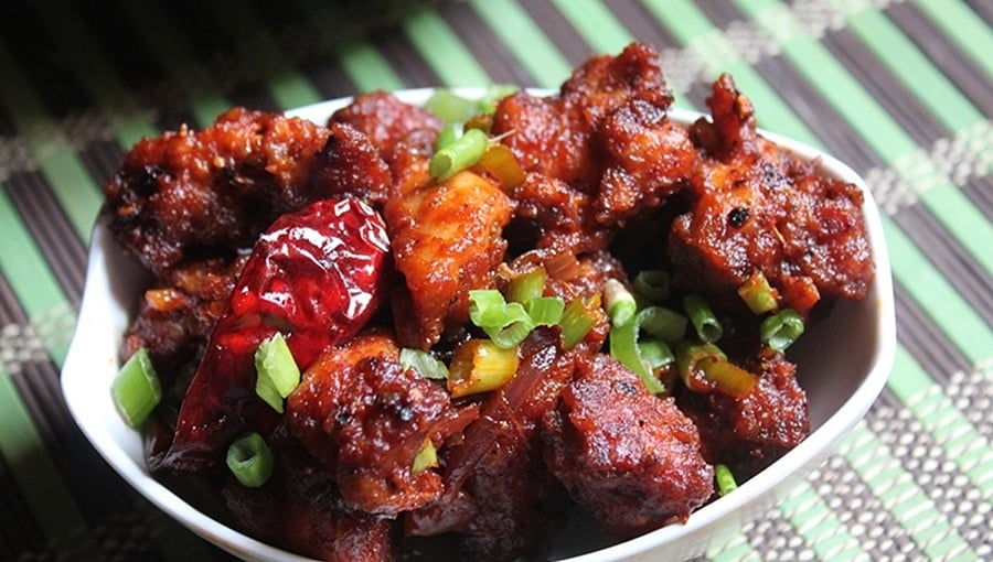 ಸ್ಪೈಸಿ ರೆಡ್ ಚಿಲ್ಲಿ ಚಿಕನ್