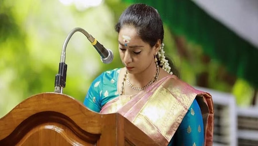 'ಜಾತಿಭೇದ' ಮತ್ತು 'ಲಿಂಗ ತಾರತಮ್ಯ'ವನ್ನು ವಿರೋಧಿಸಿ ಪುದುಚೇರಿಯ ಏಕೈಕ ಮಹಿಳಾ ಸಚಿವೆ ರಾಜೀನಾಮೆ