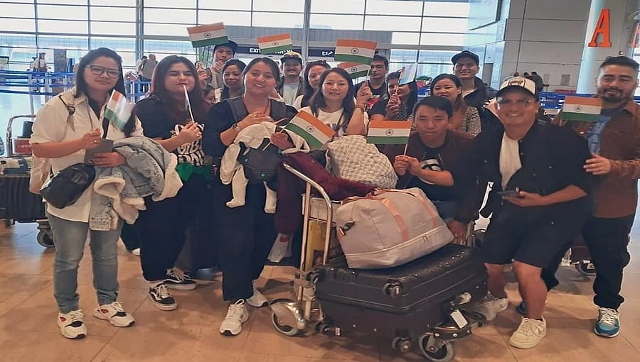 ಆಪರೇಷನ್ ಅಜಯ್: ಇಸ್ರೇಲ್ನಿಂದ 18 ನೇಪಾಳಿಗರು, 286 ಭಾರತೀಯರನ್ನು ಹೊತ್ತ 5ನೇ ವಿಮಾನ ದೆಹಲಿಯತ್ತ!