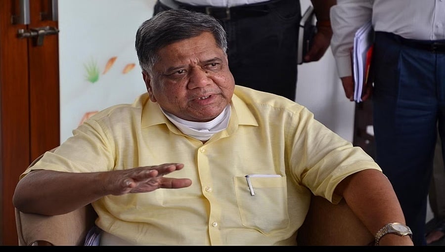 ರಮೇಶ್ ಜಾರಕಿಹೊಳಿ- ಜಗದೀಶ್ ಶೆಟ್ಟರ್ ಭೇಟಿ: ವದಂತಿಗಳಿಗೆ ಮಾಜಿ ಸಿಎಂ ಸ್ಪಷ್ಟನೆ