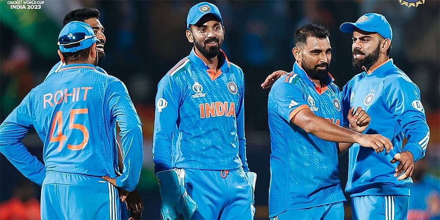 ಐಸಿಸಿ ಕ್ರಿಕೆಟ್ ವಿಶ್ವಕಪ್: ನ್ಯೂಜಿಲೆಂಡ್ ವಿರುದ್ಧ ಭರ್ಜರಿ ಬೌಲಿಂಗ್; ಕುಂಬ್ಳೆ ದಾಖಲೆ ಮುರಿದು ಎಲೈಟ್ ಕ್ಲಬ್ ಸೇರಿದ ಮಹಮದ್ ಶಮಿ
