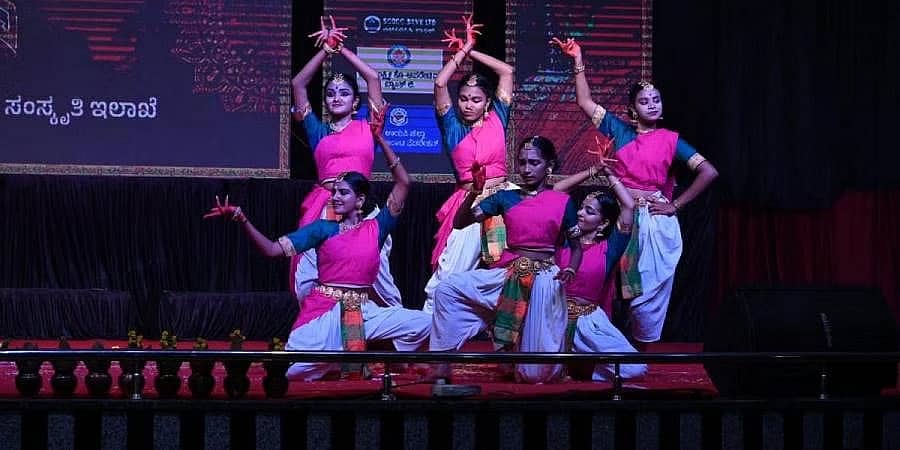 ಅಭೂತ ಪೂರ್ವ ಯಶಸ್ಸು ಕಂಡ ಉಚ್ಚಿಲ ದಸರಾ
