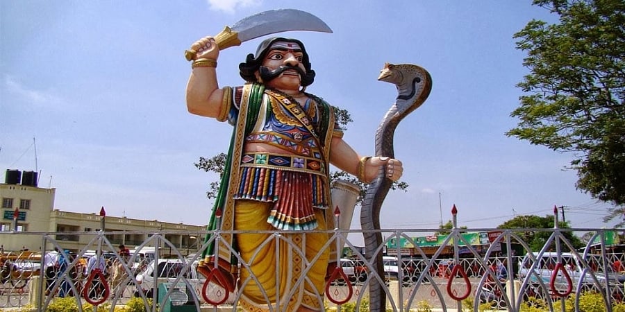 ಮೈಸೂರು: ಮಹಿಷ ದಸರಾ ಆಚರಣೆ ವಿಚಾರವಾಗಿ ಬಿಜೆಪಿ- ಪ್ರಗತಿಪರ ಚಿಂತಕರ ನಡುವೆ ಜಟಾಪಟಿ