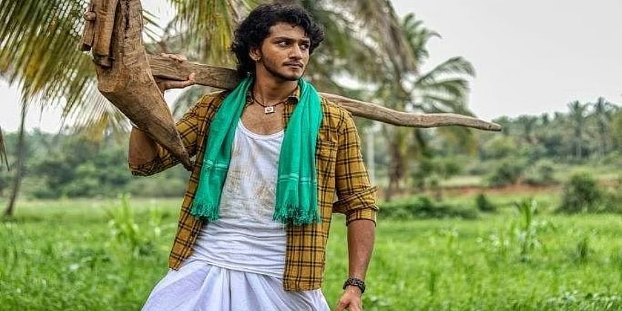 ರಮಣೀಯ ಬಾಬಾ ಬುಡನ್ ಗಿರಿ ಬೆಟ್ಟಗಳಲ್ಲಿ ಇಂದ್ರಜಿತ್ ಲಂಕೇಶ್ ನಿರ್ದೇಶನದ 'ಗೌರಿ' ಚಿತ್ರದ ಚಿತ್ರೀಕರಣ