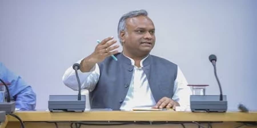ಕಿಯೋನಿಕ್ಸ್ ಅವ್ಯವಹಾರ: ತನಿಖೆ ನಂತರ ಬಿಜೆಪಿಯ ಮಾಜಿ ಸಚಿವರು ಪರಪ್ಪನ ಅಗ್ರಹಾರದ ಮುದ್ದೆ ರುಚಿ ನೋಡುವುದು ಖಚಿತ!