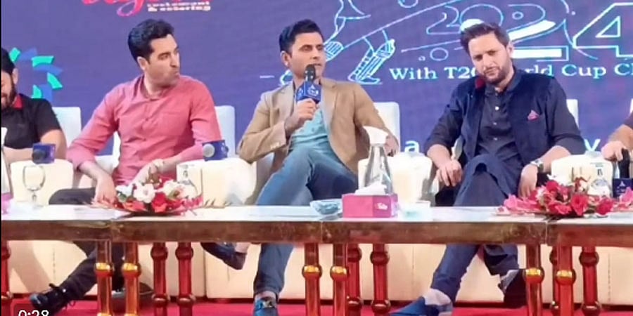 'ನಾನು ಐಶ್ವರ್ಯಾ ರೈ ಮದುವೆಯಾಗಿದಿದ್ದರೆ'; ಪಾಕ್ ಮಾಜಿ ಕ್ರಿಕೆಟಿಗ ಅಬ್ದುಲ್ ರಜಾಕ್ ಕೀಳು ಅಭಿರುಚಿ ಹೇಳಿಕೆ