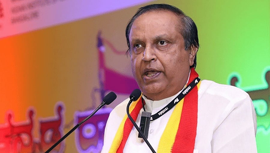 ಶಿವಣ್ಣ ರೀತಿ ಕಮಲ್‌ ಹಾಸನ್‌ ಪರ ಇರೋರೆಲ್ಲಾ ನಾಡದ್ರೋಹಿಗಳು: ಹಿರಿಯ ನಟ ಮುಖ್ಯಮಂತ್ರಿ ಚಂದ್ರು  ಆಕ್ರೋಶ