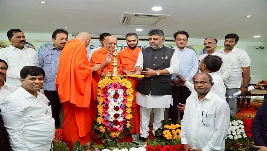 ಕಾಂತರಾಜು ಆಯೋಗದ ಜಾತಿಗಣತಿ ಸಮೀಕ್ಷೆ ಅವೈಜ್ಞಾನಿಕ: ವರದಿ ತಿರಸ್ಕರಿಸಲು ಒಕ್ಕಲಿಗ ಸಭೆಯಲ್ಲಿ ನಿರ್ಣಯ
