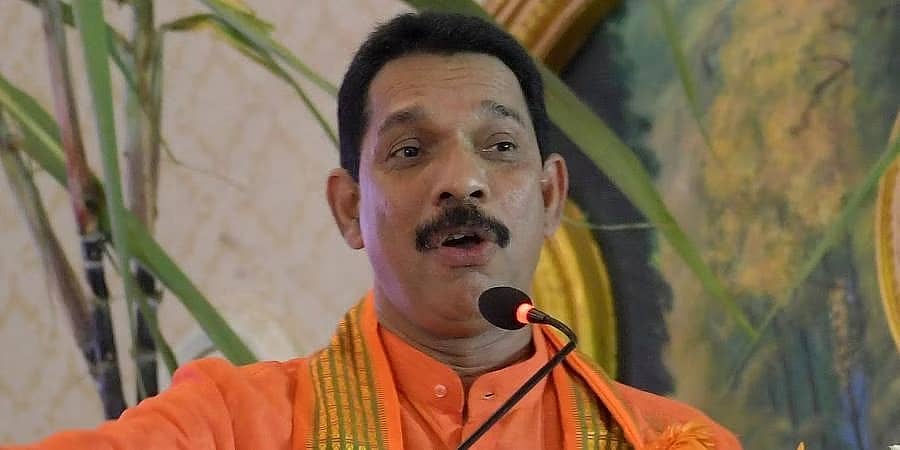 ಕೇಂದ್ರ ಸರ್ಕಾರದ ಮೇಲೆ ಗೂಬೆ ಕೂರಿಸದೆ ಬರ ಸಮಸ್ಯೆಗೆ ಪರಿಹಾರ ಹುಡುಕಿ: ನಳಿನ್ ಕುಮಾರ್ ಕಟೀಲ್