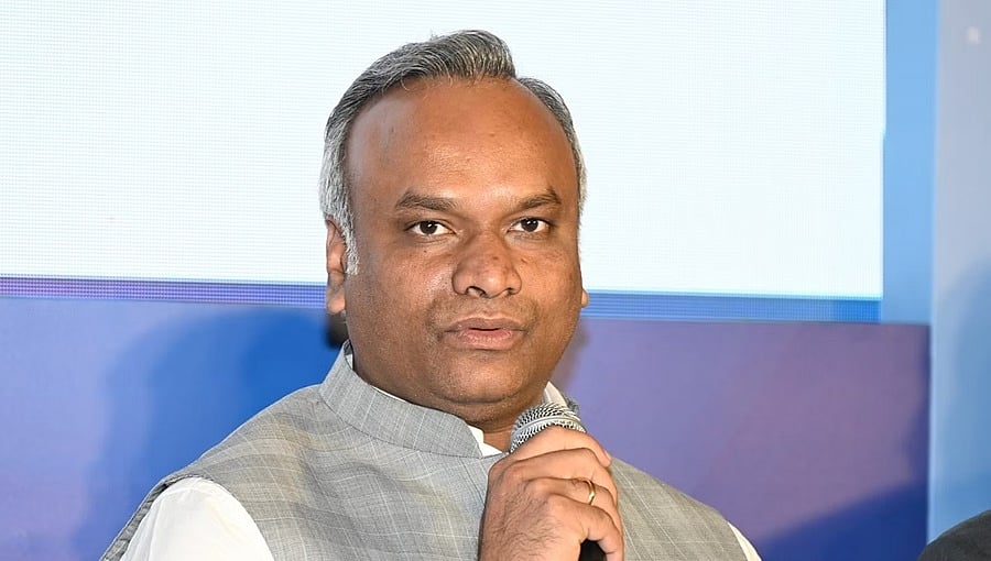 ಗಾಂಧೀಜಿ ಹಂತಕರು ಅನುಸರಿಸಿದ ಸಿದ್ಧಾಂತವನ್ನು ನಾನು ಒಪ್ಪಲಾರೆ, ಸಭಾಧ್ಯಕ್ಷರ ತೀರ್ಮಾನಕ್ಕೆ ಬದ್ಧ: ಪ್ರಿಯಾಂಕ್ ಖರ್ಗೆ