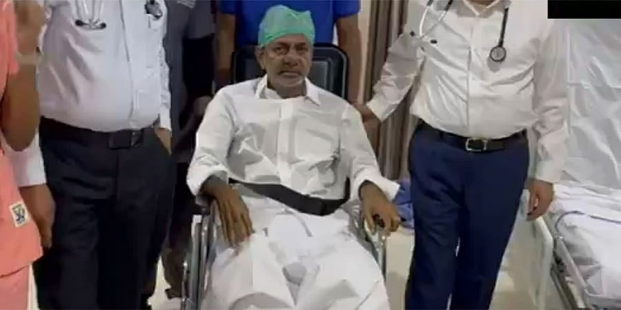 ಆಸ್ಪತ್ರೆಗೆ ದಾಖಲಾಗಿದ್ದ ತೆಲಂಗಾಣ ಮಾಜಿ ಸಿಎಂ KCR ಆಸ್ಪತ್ರೆಯಿಂದ ಬಿಡುಗಡೆ