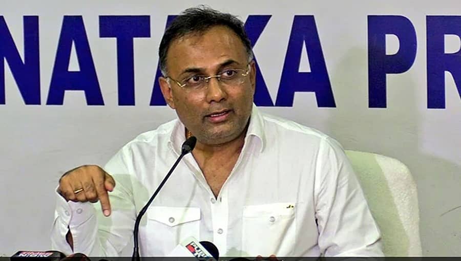 60 ವರ್ಷ ತುಂಬಿದವರಿಗೆ ಮಾಸ್ಕ್ ಕಡ್ಡಾಯ: ಶೀಘ್ರವೇ ಆರೋಗ್ಯ ಇಲಾಖೆಯಿಂದ ಮಾರ್ಗಸೂಚಿ- ದಿನೇಶ್ ಗುಂಡೂರಾವ್