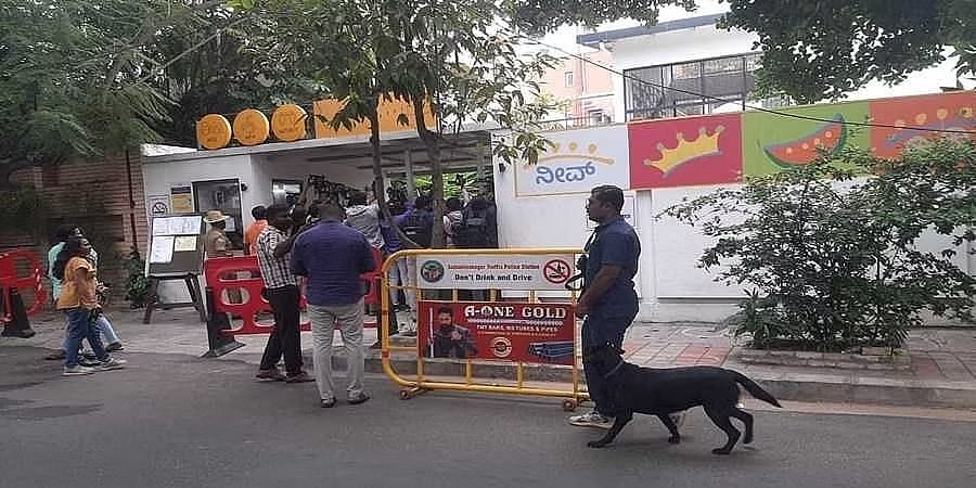 ಹುಸಿಬಾಂಬ್ ಬೆದರಿಕೆ ಇಮೇಲ್: ಇಂದು ಎಂದಿನಂತೆ ಶಾಲೆ ಪುನರಾರಂಭ, 48 ಎಫ್ಐಆರ್ ದಾಖಲು