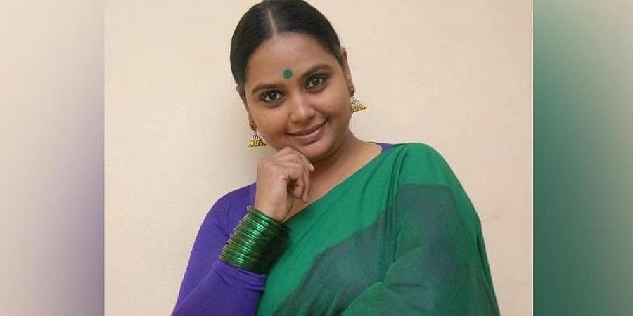 ನಮ್ಮ ಬೇರುಗಳನ್ನು ಹಿಡಿದಿಡುವ ಸಿನಿಮಾಗಳನ್ನು ಗೌರವಿಸುತ್ತೇನೆ: ಕಾಟೇರಾ ಸಿನಿಮಾದಲ್ಲಿ ತಮ್ಮ ಪಾತ್ರದ ಬಗ್ಗೆ ಶ್ರುತಿ