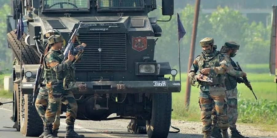'ರಜೌರಿಯಲ್ಲಿ 30 ಪಾಕಿಸ್ತಾನಿ ಭಯೋತ್ಪಾದಕರು ಸಕ್ರಿಯ': ಸೇನಾ ಮೂಲ