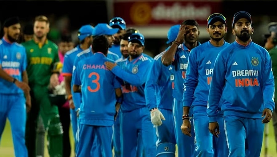 3ನೇ ಏಕದಿನ ಪಂದ್ಯ: ದಕ್ಷಿಣ ಆಫ್ರಿಕಾವನ್ನು 78 ರನ್ಗಳಿಂದ ಮಣಿಸಿ ಸರಣಿ ಗೆದ್ದ ಭಾರತ!