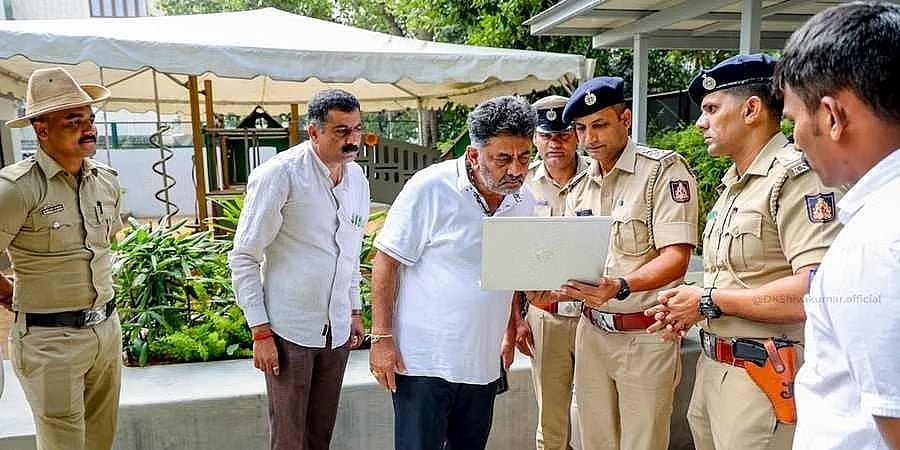 ಶಾಲೆಗಳಿಗೆ ಹುಸಿ ಬಾಂಬ್ ಬೆದರಿಕೆ ಕರೆ: ತನಿಖೆಗೆ ವಿಶೇಷ ತಂಡ ರಚನೆ