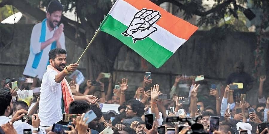 ಮಧ್ಯಪ್ರದೇಶದಲ್ಲಿ ನಡೆಯದ ಕನುಗೋಳು ಸ್ಟ್ಯಾಟರ್ಜಿ: ತೆಲಂಗಾಣ ಗೆಲುವು ರಾಜ್ಯ ಕಾಂಗ್ರೆಸ್ ಗೆ ಬೂಸ್ಟರ್ ಡೋಸ್!