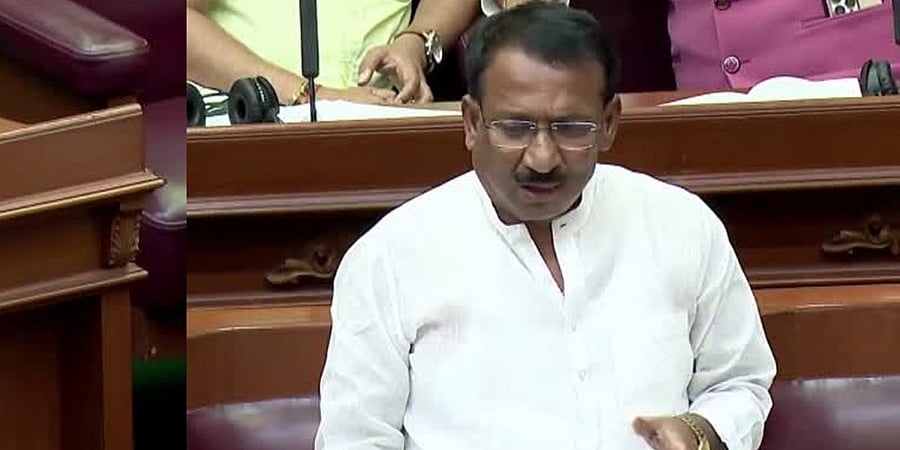 ರಾಜ್ಯದಲ್ಲಿ 2,500 ಕೋಟಿ ರೂ ಮೊತ್ತದ ಅಬಕಾರಿ ಹಗರಣ: ಸಚಿವ ತಿಮ್ಮಾಪುರ ರಾಜೀನಾಮೆಗೆ ಬಿಜೆಪಿ ಆಗ್ರಹ