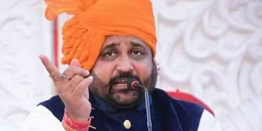 ಜೈಪುರ: ರಜಪೂತ ಕರ್ಣಿ ಸೇನಾ ಅಧ್ಯಕ್ಷ ಸುಖದೇವ್ ಸಿಂಗ್ ಗೆ ಗುಂಡಿಕ್ಕಿ ಹತ್ಯೆ; ಭಯಾನಕ ವಿಡಿಯೋ ವೈರಲ್