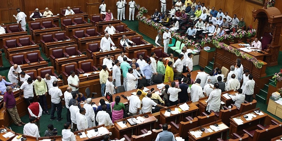 ಮುಸ್ಲಿಮರ ಕಲ್ಯಾಣಕ್ಕೆ ಹಣ ಮೀಸಲು: ಸಿಎಂ ಹೇಳಿಕೆಗೆ ಬಿಜೆಪಿ ತೀವ್ರ ಆಕ್ಷೇಪ, ಸದನದಲ್ಲಿ ಕೋಲಾಹಲ