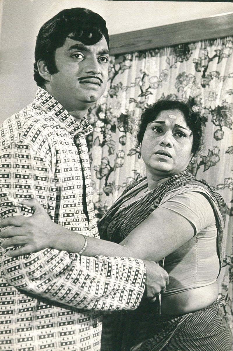 1953ರಲ್ಲಿ ಬಿಡುಗಡೆಯಾಗಿದ್ದ 'ಚಂಚಲ ಕುಮಾರಿ' ಚಿತ್ರದ ಮೂಲಕ ಲೀಲಾವತಿ ಅವರು ಚಿತ್ರರಂಗಕ್ಕೆ ಪಾದಾರ್ಪಣೆ ಮಾಡಿದ್ದರು.