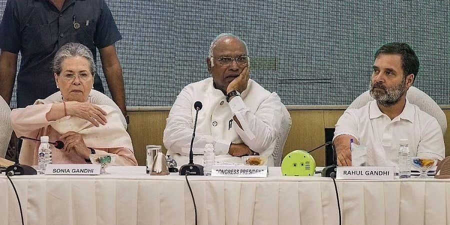 ಕಾಂಗ್ರೆಸ್ ವರಿಷ್ಠೆ ಸೋನಿಯಾ ಗಾಂಧಿ ಕರ್ನಾಟಕದಿಂದ ರಾಜ್ಯಸಭೆಗೆ?: ಕಾಂಗ್ರೆಸ್ ನಲ್ಲಿ ಹರಿದಾಡುತ್ತಿದೆ ಹೀಗೊಂದು ವದಂತಿ!