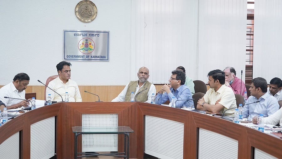 ಬಜೆಟ್'ಗೆ ಬಿಬಿಎಂಪಿ ಸಿದ್ಧತೆ: ಸಚಿವರು, ಶಾಸಕರು, ಉನ್ನತಾಧಿಕಾರಿಗಳೊಂದಿಗೆ ಸಚಿವ ಅಶ್ವತ್ಥ್ ನಾರಾಯಣ್ ಸಭೆ
