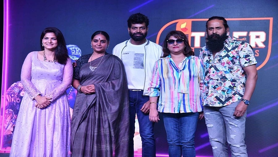 'ಲಂಕಾಸುರ' ಸಿನಿಮಾ ಸಾಂಗ್ ರಿಲೀಸ್ ಮಾಡಿದ ಹಿರಿಯ ನಟಿ ಮಾಲಾಶ್ರೀ ಮತ್ತು ಶೃತಿ