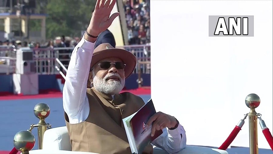ಏರೋ ಇಂಡಿಯಾ-2023: ಏಷ್ಯಾದ ಅತಿದೊಡ್ಡ ವೈಮಾನಿಕ ಪ್ರದರ್ಶನಕ್ಕೆ ಪ್ರಧಾನಿ ಮೋದಿ ಚಾಲನೆ
