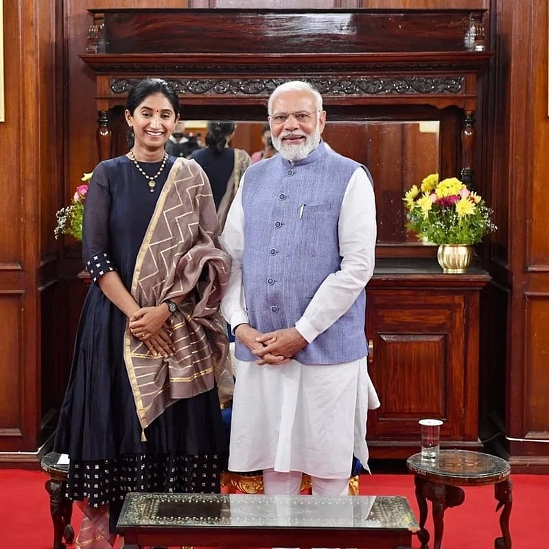 ಸ್ಟ್ಯಾಂಡಪ್​ ಕಾಮಿಡಿಯನ್, ಕಲಾವಿದೆ ಅಯ್ಯೋ ಶ್ರದ್ಧಾ ಹಾಗೂ ಪ್ರಧಾನಿ ಮೋದಿ