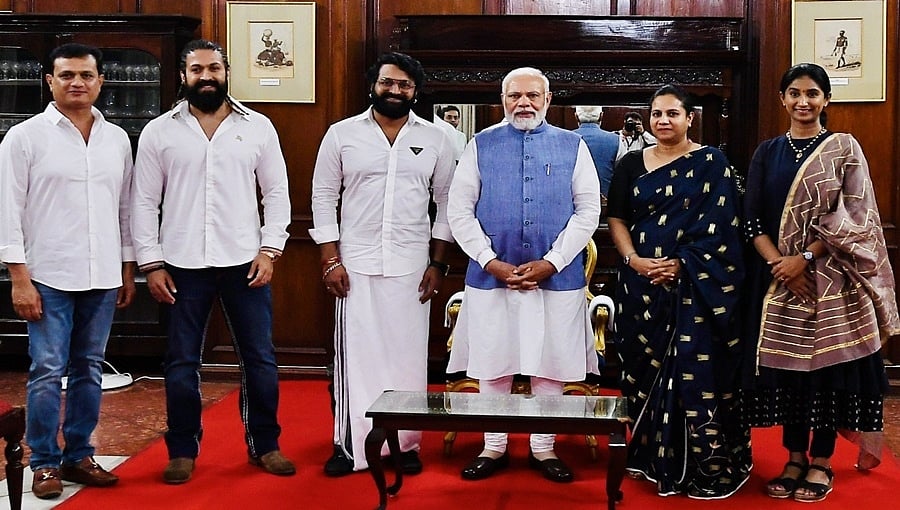 ಮೋದಿ ಒಬ್ಬ ಮಹಾನ್ ನಾಯಕ, ಚಿತ್ರರಂಗದ ಸಣ್ಣ ವಿಚಾರಗಳನ್ನೂ ತಿಳಿದುಕೊಂಡಿರುವುದು ಅಚ್ಚರಿ ಎನಿಸಿತು: ರಿಷಬ್ ಶೆಟ್ಟಿ- ಯಶ್ ಪ್ರತಿಕ್ರಿಯೆ