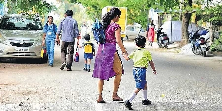 ಬೆಂಗಳೂರು: ಕೊನೆಗೂ ಫೇಲಾಗಿದ್ದ ಯುಕೆಜಿ ವಿದ್ಯಾರ್ಥಿ ಪಾಸ್!