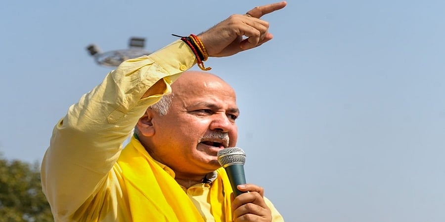 ನವದೆಹಲಿ: ನ್ಯಾಯಾಲಯದ ಮುಂದೆ ಹಾಜರಾದ ಮನೀಶ್ ಸಿಸೋಡಿಯಾ