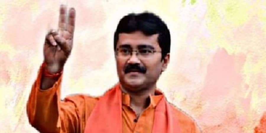 ಪಂಚಾಯತ್ ಚುನಾವಣೆ: ಪಶ್ಚಿಮ ಬಂಗಾಳ ಬಿಜೆಪಿ ಶಾಸಕ ಸುಮನ್ ಕಾಂಜಿಲಾಲ್ ಟಿಎಂಸಿಗೆ ಸೇರ್ಪಡೆ