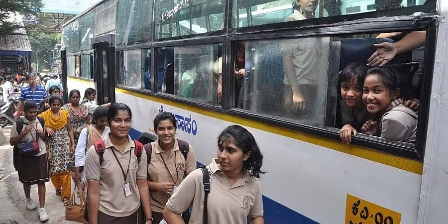 ಮಹಿಳಾ ದಿನಾಚರಣೆಯಂದು ಬಿಎಂಟಿಸಿ ಬಸ್ ನಲ್ಲಿ 21.97 ಲಕ್ಷ ಮಹಿಳೆಯರು ಉಚಿತ ಪ್ರಯಾಣ!