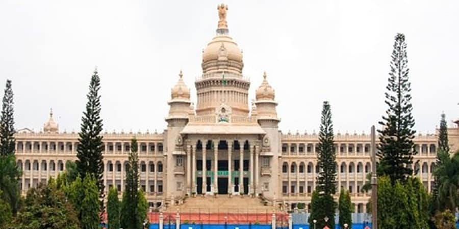 ವಿಧಾನಸೌಧದಲ್ಲಿ ಮದ್ಯದ ಬಾಟಲಿ ಸಾಗಣೆ ಪ್ರಕರಣ: ನಾಚಿಕೆಗೇಡಿನ ಸಂಗತಿ ಎಂದು ಜೆಡಿಎಸ್ ಆಕ್ರೋಶ