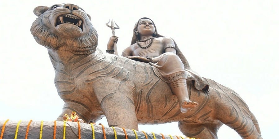 ಮಹದೇಶ್ವರ ಬೆಟ್ಟದಲ್ಲಿ 108 ಅಡಿ ಎತ್ತರದ ಮಲೈ ಮಹದೇಶ್ವರ ಸ್ವಾಮಿ ಪ್ರತಿಮೆ: ಸಿಎಂ ಬೊಮ್ಮಾಯಿ ಅನಾವರಣ