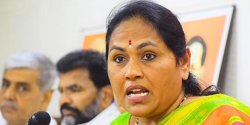 ಕಾಂಗ್ರೆಸ್-ಎಸ್ಡಿಪಿಐ ನಂಟು ಕುರಿತು ಉನ್ನತ ಮಟ್ಟದ ತನಿಖೆಯಾಗಬೇಕು: ಕೇಂದ್ರ ಸಚಿವೆ ಶೋಭಾ ಕರಂದ್ಲಾಜೆ