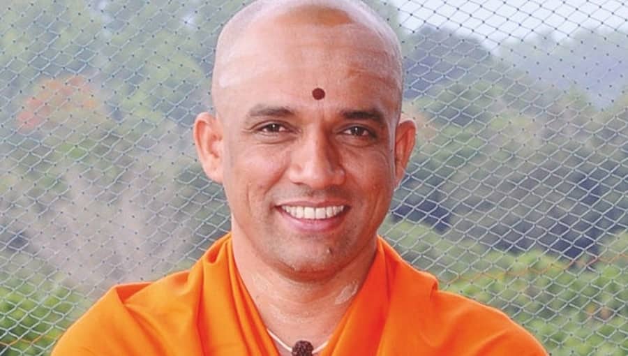 ಉರಿಗೌಡ-ನಂಜೇಗೌಡ ವಿವಾದಕ್ಕೆ 'ಮದ್ದು' ಅರೆದ ನಿರ್ಮಲಾನಂದ ಸ್ವಾಮೀಜಿ: ಗೊಂದಲ ಸೃಷ್ಟಿಸದಂತೆ ಬಿಜೆಪಿ ನಾಯಕರಿಗೆ ಕಿವಿಮಾತು!